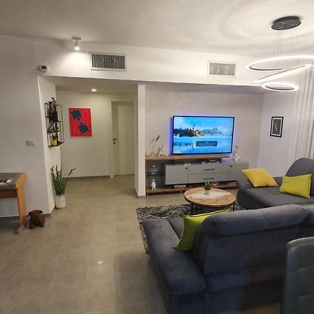 Tami Rooms Nahariya Eksteriør bilde